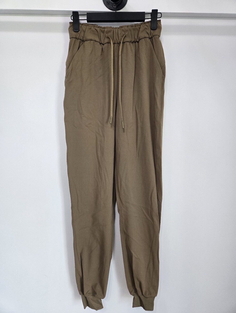 Lululemon Stretch High-Rise Jogger Pant *Full Length Artifact Size 2 - Picture 1 of 6